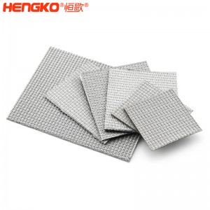 源頭廠家供應(yīng)不銹鋼五層燒結(jié)網(wǎng)濾板耐腐蝕，應(yīng)用于泥沙污水處理