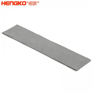 廠家定制316L不銹鋼燒結絲網(wǎng)濾板濾芯高精度過濾長壽命制藥二合一、三合一用